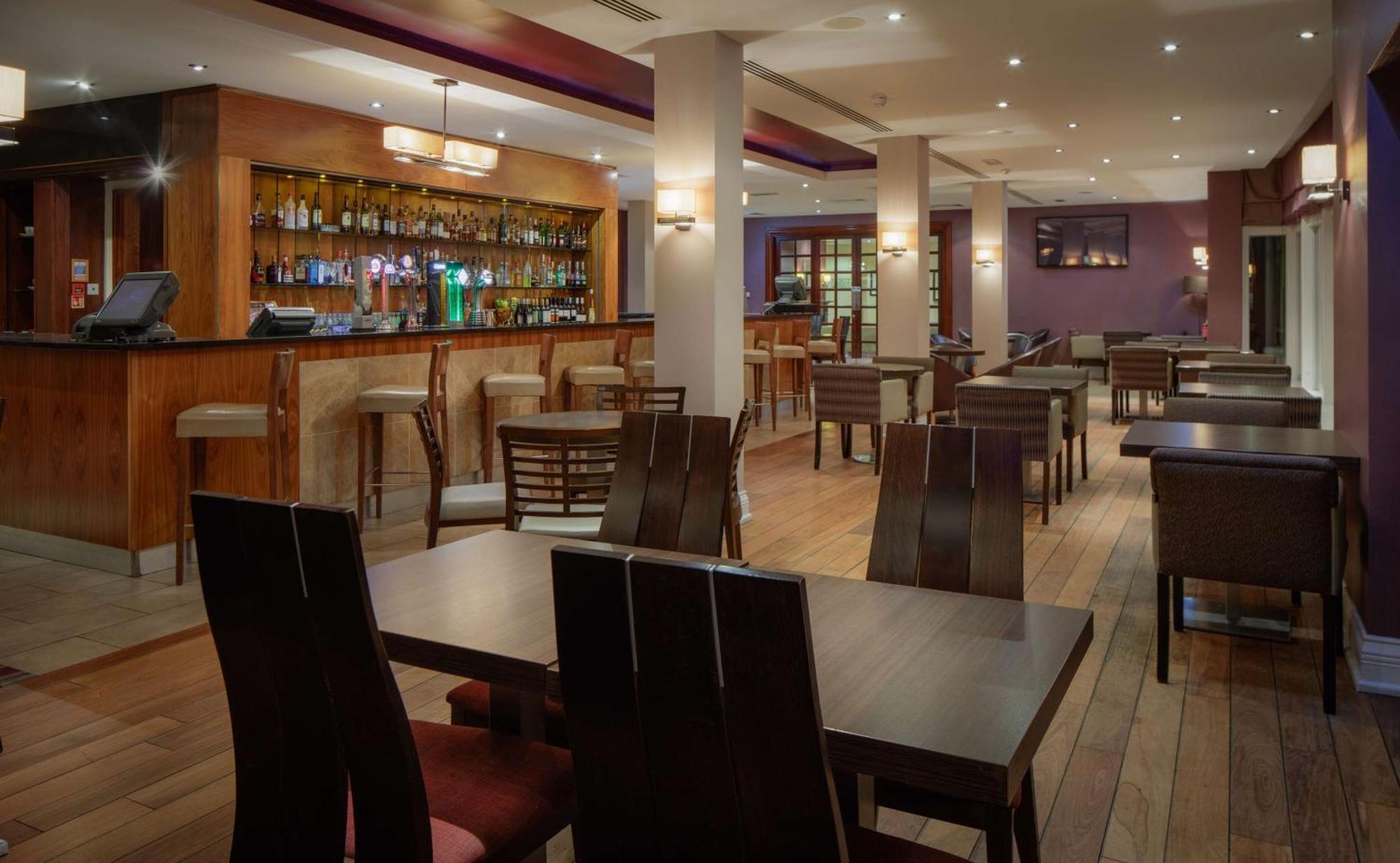 Hotel Doubletree By Hilton Belfast Templepatrick Exteriér fotografie