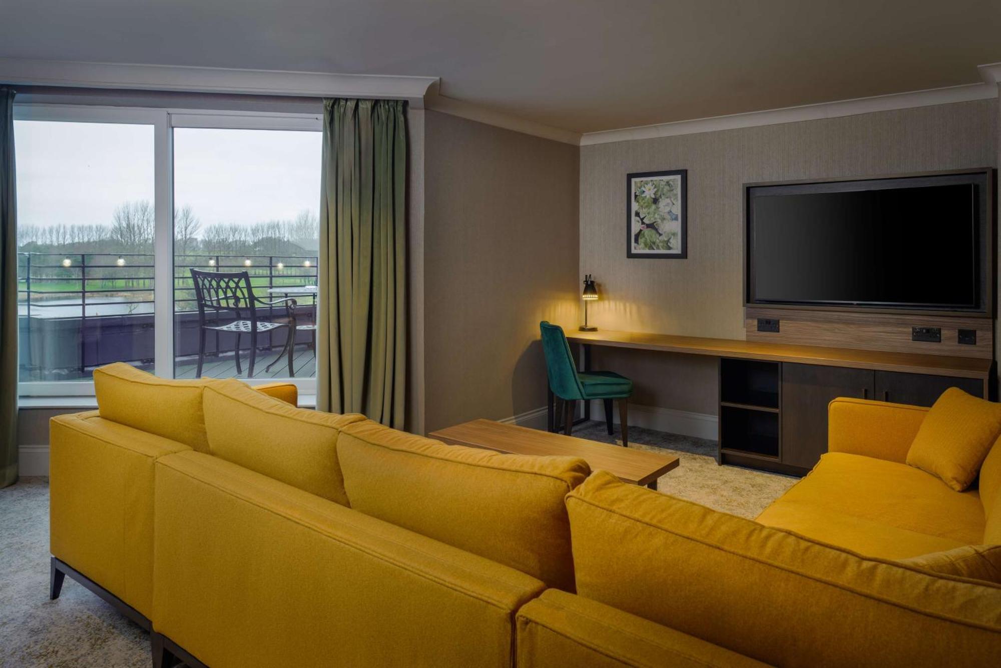 Hotel Doubletree By Hilton Belfast Templepatrick Exteriér fotografie