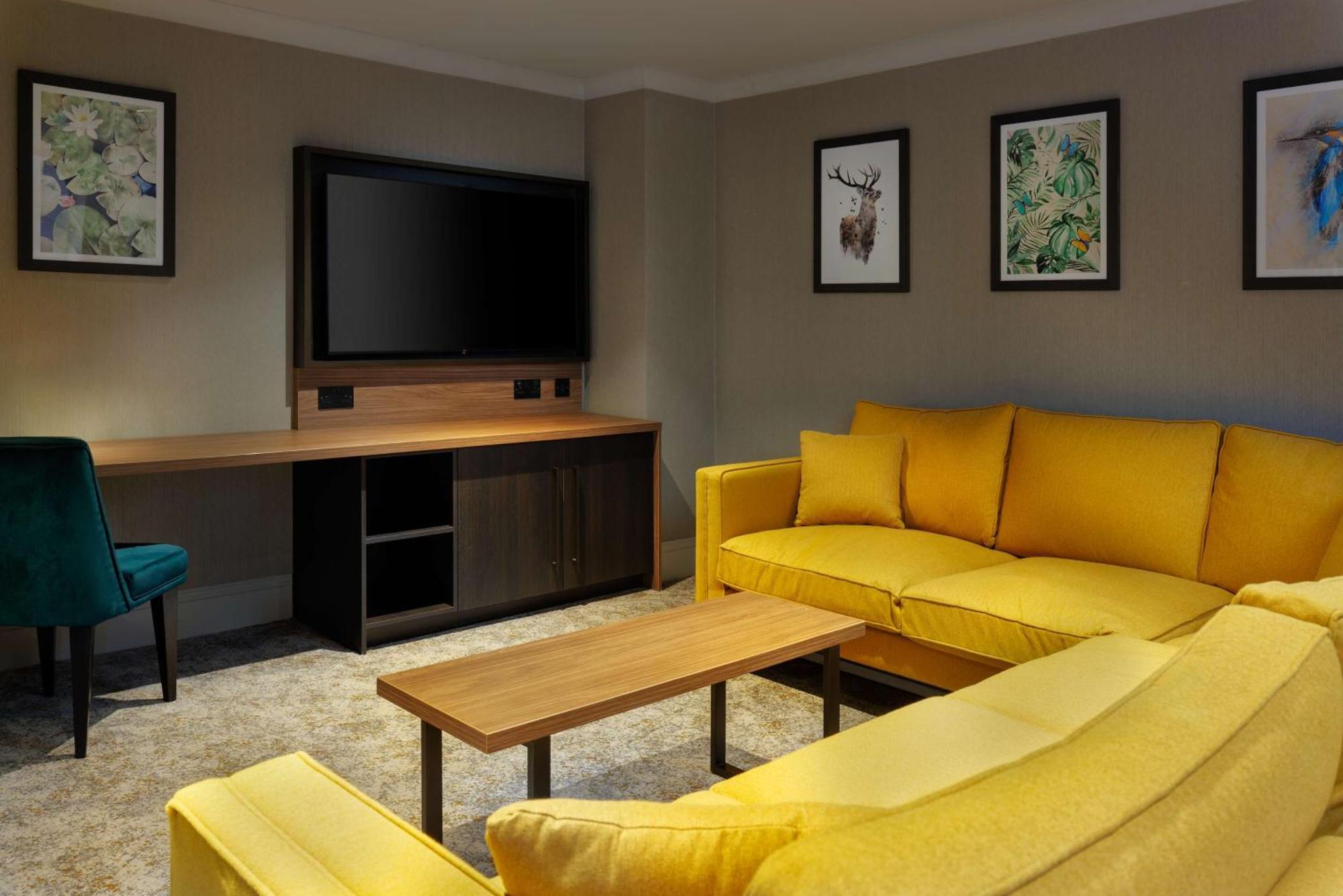 Hotel Doubletree By Hilton Belfast Templepatrick Exteriér fotografie