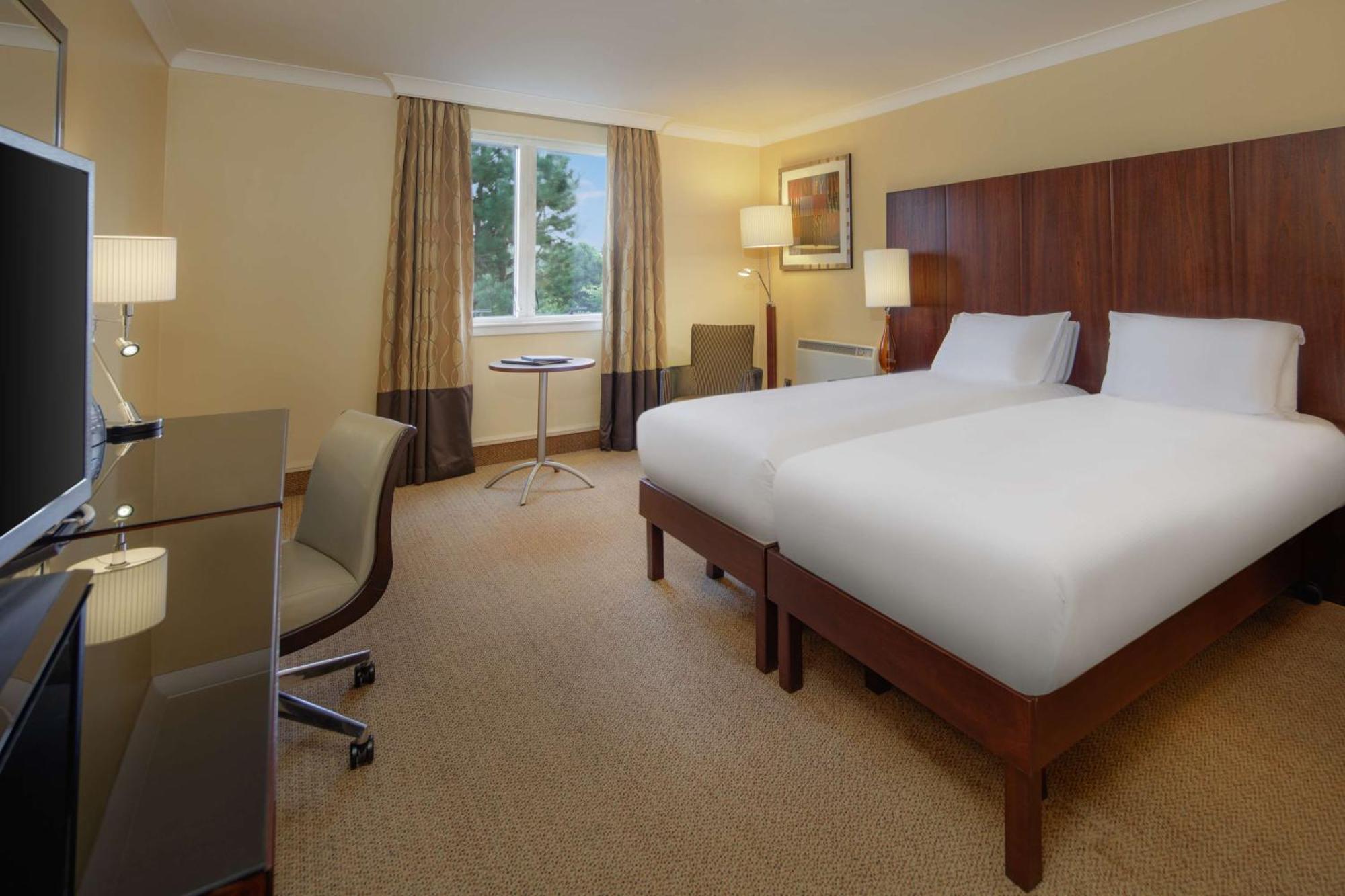 Hotel Doubletree By Hilton Belfast Templepatrick Exteriér fotografie